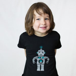 Image of Robot with Cupcake Short Sleeve Organic Onesie/Tee