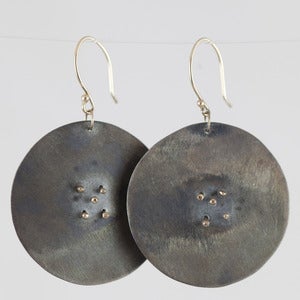 Image of Toki Disc Earrings