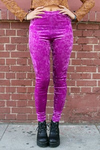 Image of Magenta Ice Leggings