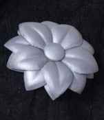 Image of BLOSSOM CLIP/PIN Quicksilver, Grande
