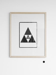 Image of TRIANGLE INFINITE