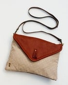 Image of -S O L D O U T- envelope crossbody with removable strap (dotted linen + lipstick red leather)