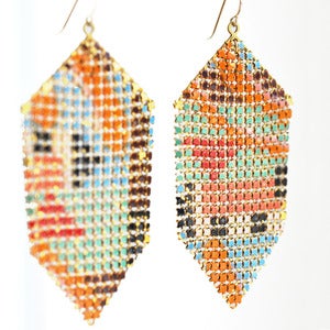 Deco Abstraction Mesh Earrings - Wide Banners