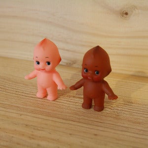 Image of Standing kewpies - Small
