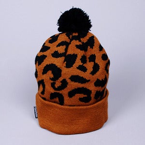 Image of Gato Jacquarded Knit Beanie (Brown/Black)