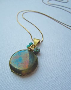 Image of Nuit - Titanium Quartz Vintage Locket 