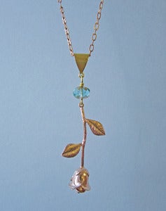 Image of Rose To The Occasion Necklace