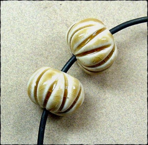 Image of Pumpkin Accent Bead Pairs