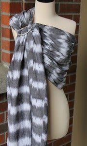 Image of Umi Sling Baby Carrier: Handwoven Ikat-Style Guatemalan Cotton (Limited Edition) 