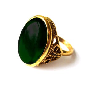 Image of Emerald Green Vintage Cocktail Ring 
