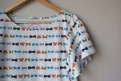 Image of UNIQLO x MT flutter sleeve bow tee - L