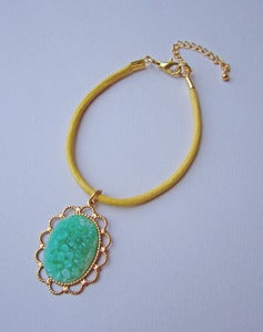 Image of Minted - Vintage Cameo Bracelet