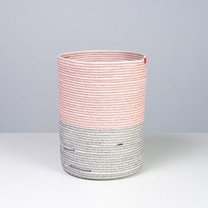 Image of 100.4