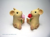 Image of Little Tan Mouse with Rose