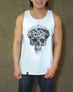 Image of Skull Tank