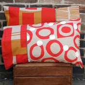 Image of pair of scarlet workingcloth pillowslips