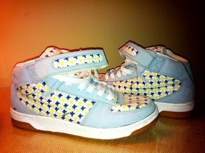 Image of Women's Gravis High Top Sneakers