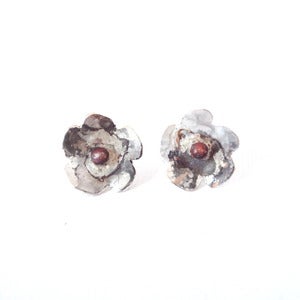 Image of Daisy Studs