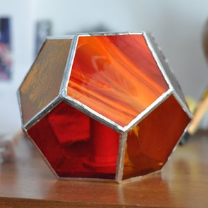 Image of Dodecahedron Lamp - fire colors