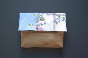Image of PICNIC Clutch - blues
