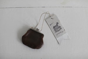 Image of 1920s tiny leather purse