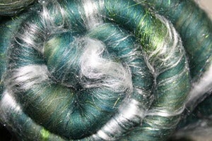 Image of Reclaimed Sari Silk Thrums Fiber Batts: Going Green