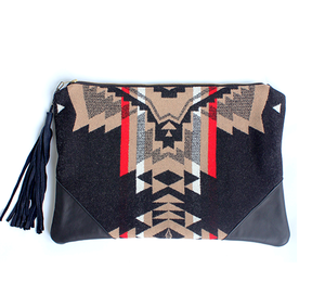 Image of Aggie XL Carry All in Little Mountains