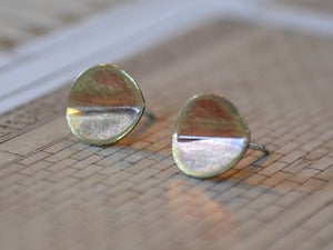 Image of BENT CIRCLE studs
