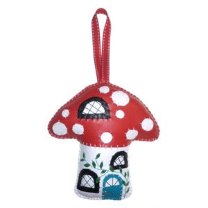 Image of Toadstool Lodge Hanger