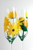 Image of Yellow Sunflower Champagne Flutes