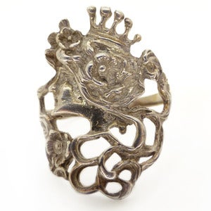 Image of Vintage Art Nouveau Style Queen Silver Floral Woman Ornate Large Ring