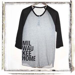 3/4-Sleeve Raglan Henley