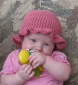Knotty Knotty Crochet: LIttle brimmed hat FREE PATTERN!